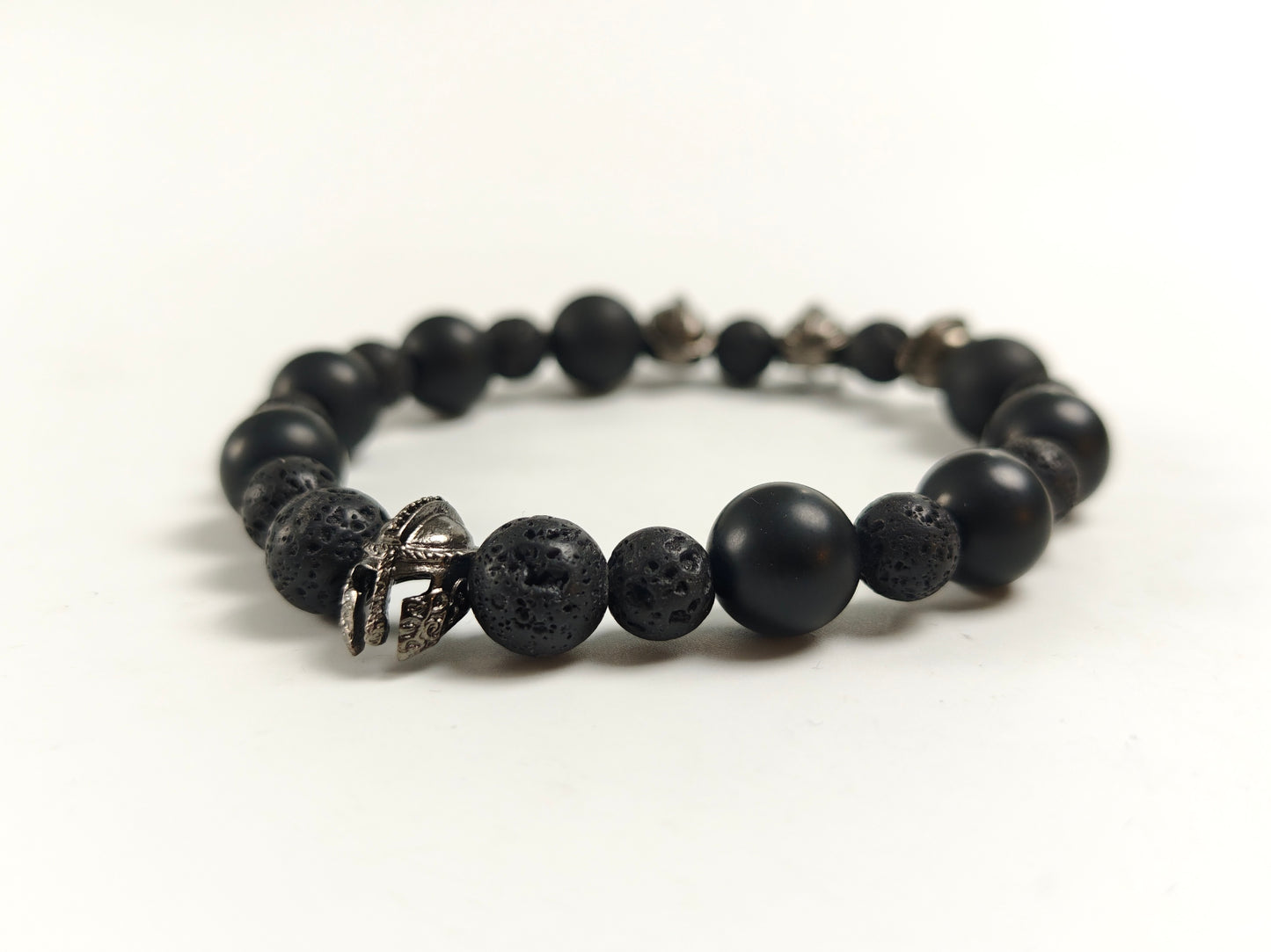 Edelstein-Armband „Shadow Warrior“ – Onyx Matt & Schwarze Lava