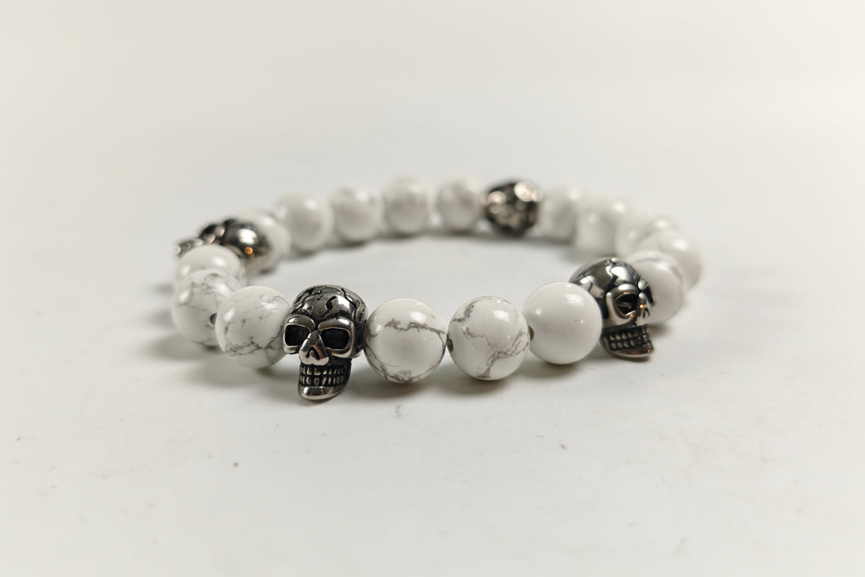 Edelstein-Armband „Pure Howlith Skull“