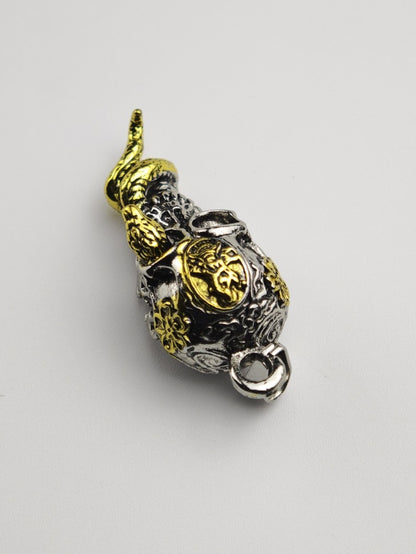 "Mamba’s Curse" Skull-Anhänger